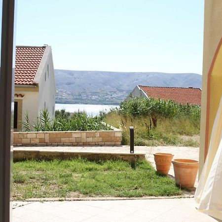 Apartmani Subasic Pag Town Exterior foto